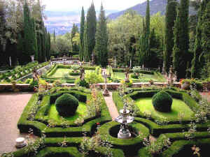 Gardens of Tuscany